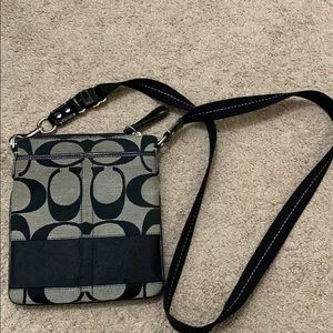 cross body coach purse